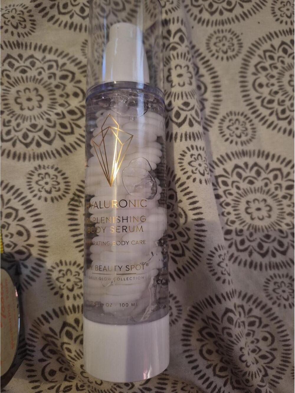 Crystal Clear Hyaluronic Replenishing Body Serum